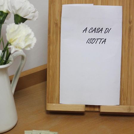 דירות טורינו A Casa Di Isotta מראה חיצוני תמונה